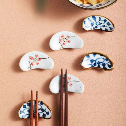 Chic Japanese Ceramic Chopstick Rest - Enhance Your Dining Experience - Très Elite