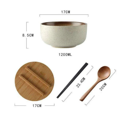 Chic Japanese Ceramic Noodle Bowl Set with Spoon and Chopsticks for Exquisite Dining Experience - Très Elite