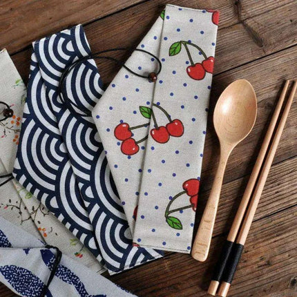 Chic Japanese Vintage Cutlery Organizer for Elegant Dining Experiences - Très Elite