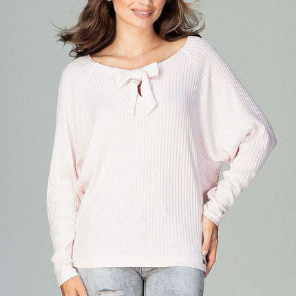 Chic Knit Blouse with Feminine Bow Detail for Effortless Elegance - Très Elite