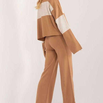 Chic Knit Comfort Outfit - Très Elite