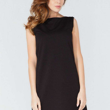 Chic Knit Daydress with Bow Accents by Tessita - Très Elite