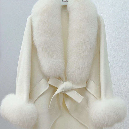 Chic Korean Fox Fur Cape: A Stylish Winter Essential for Women - Très Elite