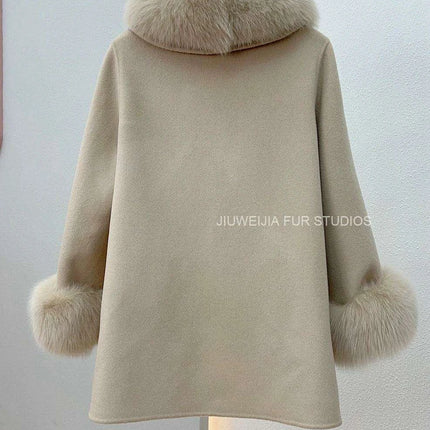 Chic Korean Fox Fur Cape: A Stylish Winter Essential for Women - Très Elite