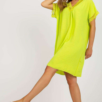 Chic Lace Embellished Casual Dress for Everyday Comfort - Très Elite