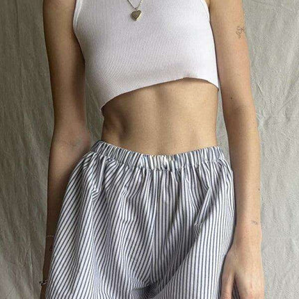 Chic Lace-Infused Shorts for Fashionable Spring-Summer Looks - Très Elite