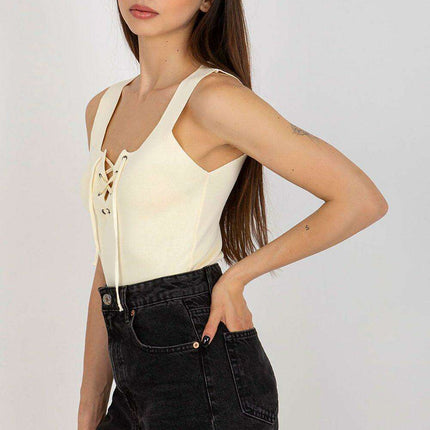 Chic Lace-Trimmed Summer Top - Très Elite