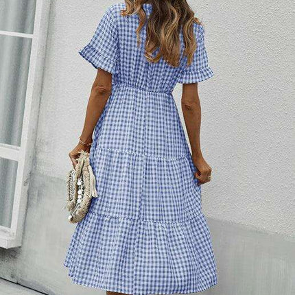 Chic Lattice Plaid Swing Dress - Women's Fashionable Outfit for Spring and Summer - Très Elite