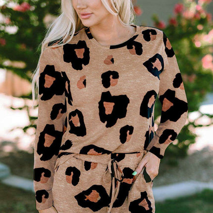 Chic Leopard Print Lounge Set: Long Sleeve Pullover and Shorts Combo - Très Elite