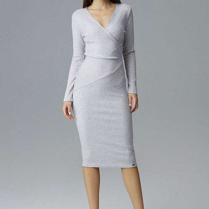 Chic Long Sleeve Evening Dress with Graceful Neckline - Très Elite