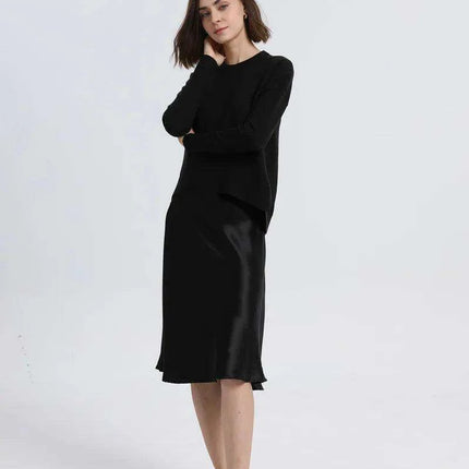 Chic Loose Knitting Top and Luxurious Acetate Satin Skirt Set for Women - Très Elite