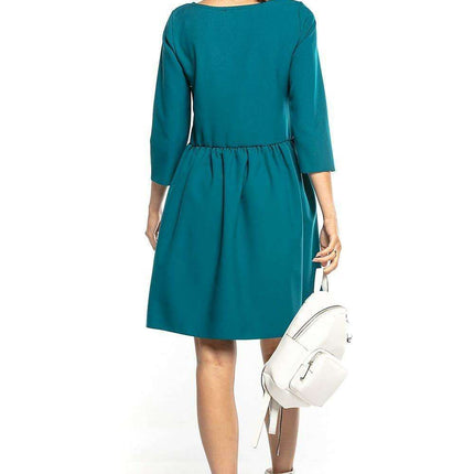 Chic Midi Dress for Effortless Style - Très Elite