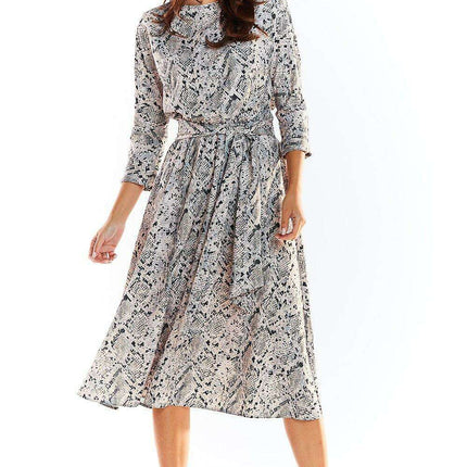 Chic Midi Dress with Stylish Prints and Complementary Waist Belt - Très Elite