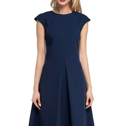 Chic Midi Dress with Unique Pleated A-Line Skirt - Très Elite