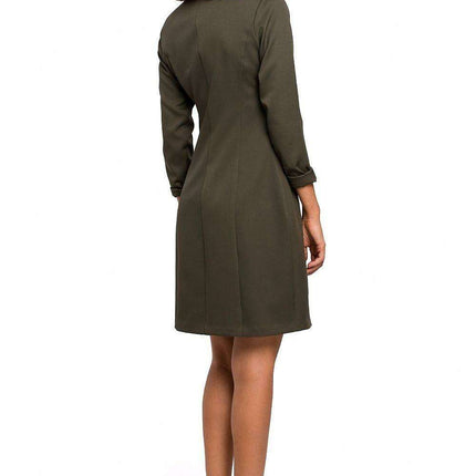 Chic Minimalist Button-Down Day Dress - Très Elite