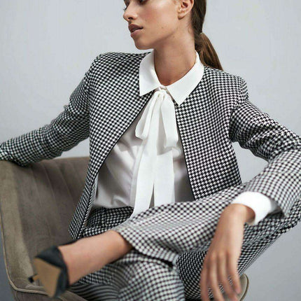Chic Navy Blue Peplite Office Jacket For Professional Style - Très Elite