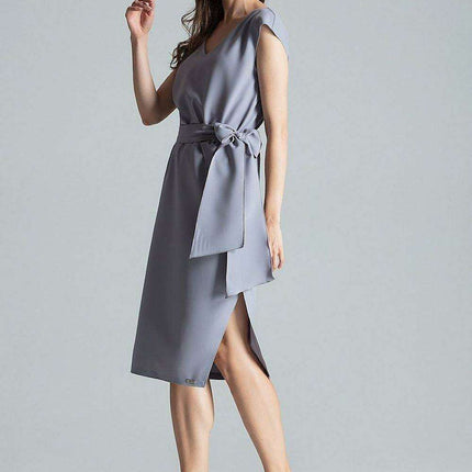 Chic Navy Blue V-Neck Midi Dress with Sensational Side Slit - Très Elite