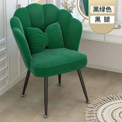 Chic Nordic Velvet Dining Chair Collection - Elegant Home Seating Solution - Très Elite