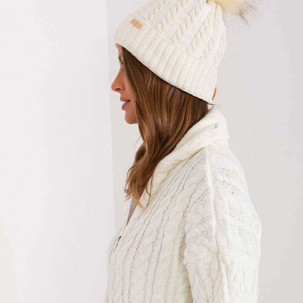 Chic Parisian Plaid Pom Pom Winter Beanie For Women - Très Elite