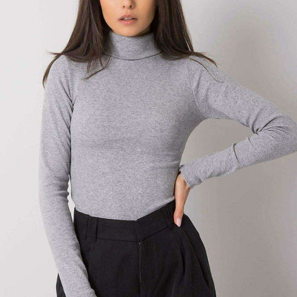 Chic Parisian Turtleneck Essential Cozy Wardrobe Staple - Très Elite