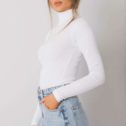 Chic Parisian Turtleneck Essential Cozy Wardrobe Staple - Très Elite