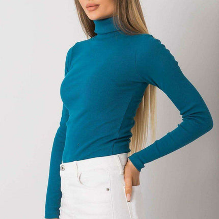 Chic Parisian Turtleneck Essential Cozy Wardrobe Staple - Très Elite