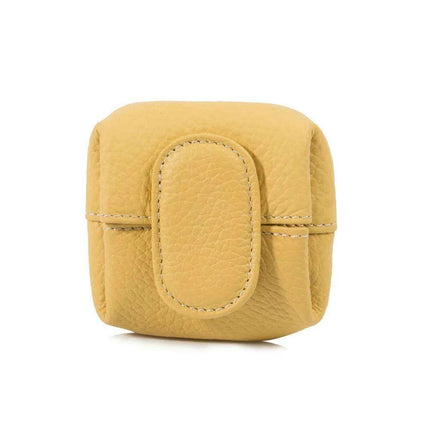 Chic Personalized Cowhide Leather Coin Wallet with Practical Storage Features - Très Elite