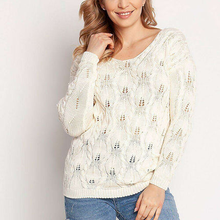 Chic Plaid Knit Sweater with Trendy Shoulder Cutouts - Très Elite