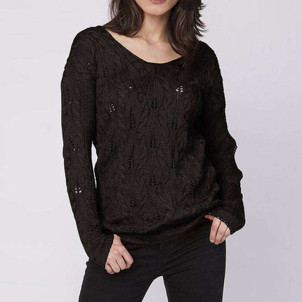 Chic Plaid Knit Sweater with Trendy Shoulder Cutouts - Très Elite