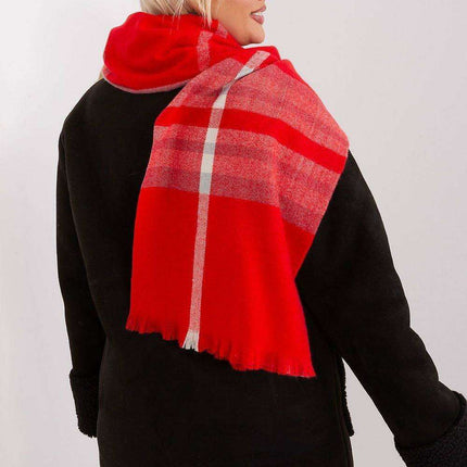 Chic Plaid Winter Scarf - Très Elite