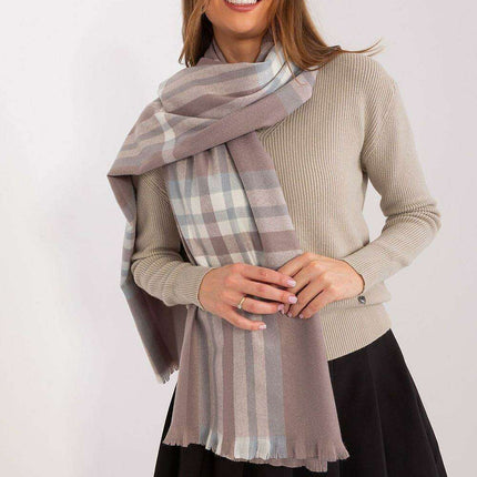 Chic Plaid Winter Scarf - Très Elite
