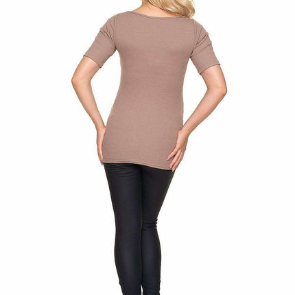 Chic Pleated Blouse for Maternity and Nursing - Très Elite