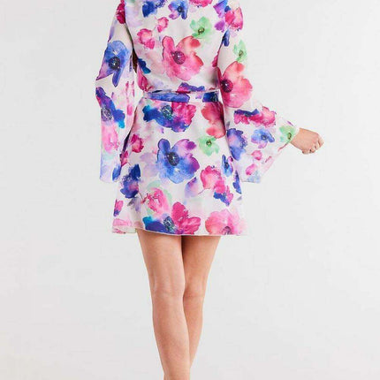 Chic Pleated Chiffon Kimono Dress with Adjustable Belt - Très Elite