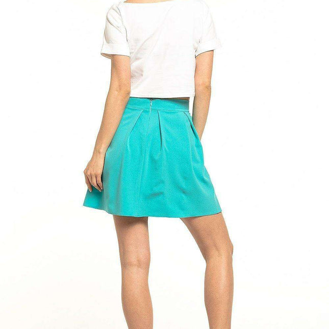 Chic Pleated Mini Skirt - Perfect for Sporty and Casual Looks