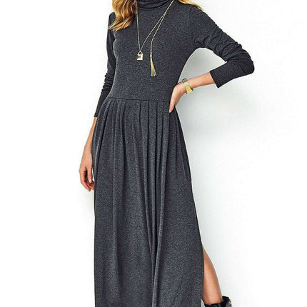 Chic Pleated Turtleneck Midi Dress for Effortless Elegance - Très Elite