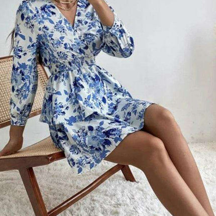 Chic Printed Pleated V-Neck Long Sleeve Dress - Très Elite