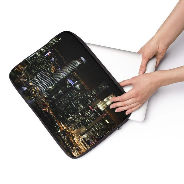 Chic Protection Laptop Sleeve - Stylish Armor for Your Device