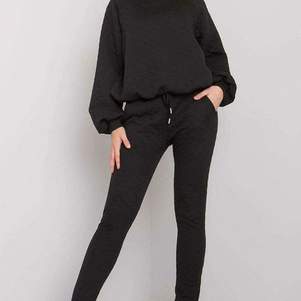 Chic Quilted Comfort Set - Très Elite
