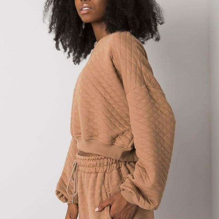 Chic Quilted Sleeve Sweatshirt - Luxurious Cotton Blend, Fashionable Ribbed Details - Très Elite