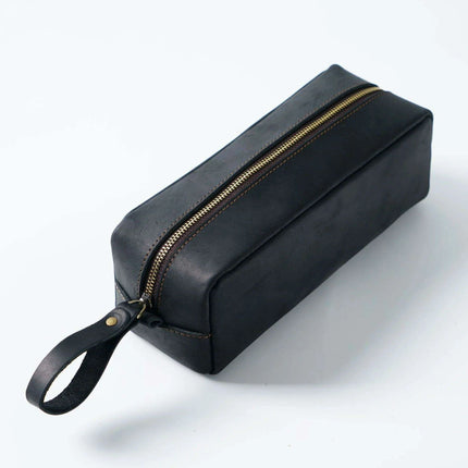 Chic Retro Leather Zippered Pen Holder - Perfect for Students and Collectors - Très Elite