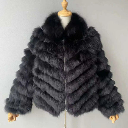 Chic Reversible Fox Fur Coat - Your Must-Have Winter Fashion Statement - Très Elite