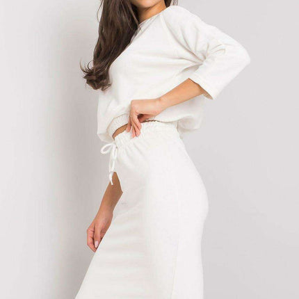 Chic Ribbed Top and Tailored Pencil Skirt Ensemble with Adjustable Waist Tie - Très Elite