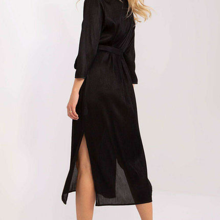 Chic Ribbed V-Neck Midi Dress with Adjustable Waist Detail - Très Elite