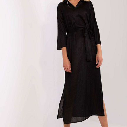 Chic Ribbed V-Neck Midi Dress with Adjustable Waist Detail - Très Elite