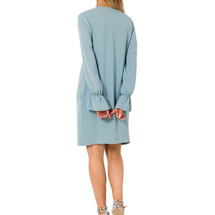 Chic Ruffle Sleeve Daydress with Unique Motif - Très Elite