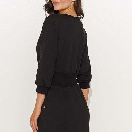 Chic Sand & Black Sleeveless Dress for Effortless Style - Très Elite