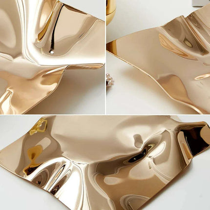 Chic Scandinavian Stainless Steel Tray - Ideal for Jewelry and Fruit Display - Très Elite