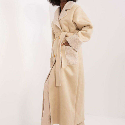 Chic Sheepskin Winter Coat for Effortless Elegance - Très Elite