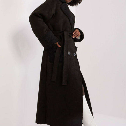 Chic Sheepskin Winter Coat for Effortless Elegance - Très Elite