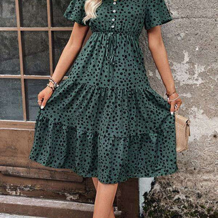 Chic Short-Sleeve Polka Dot V-Neck Dress: Stylish Spring-Summer Apparel for Women - Très Elite